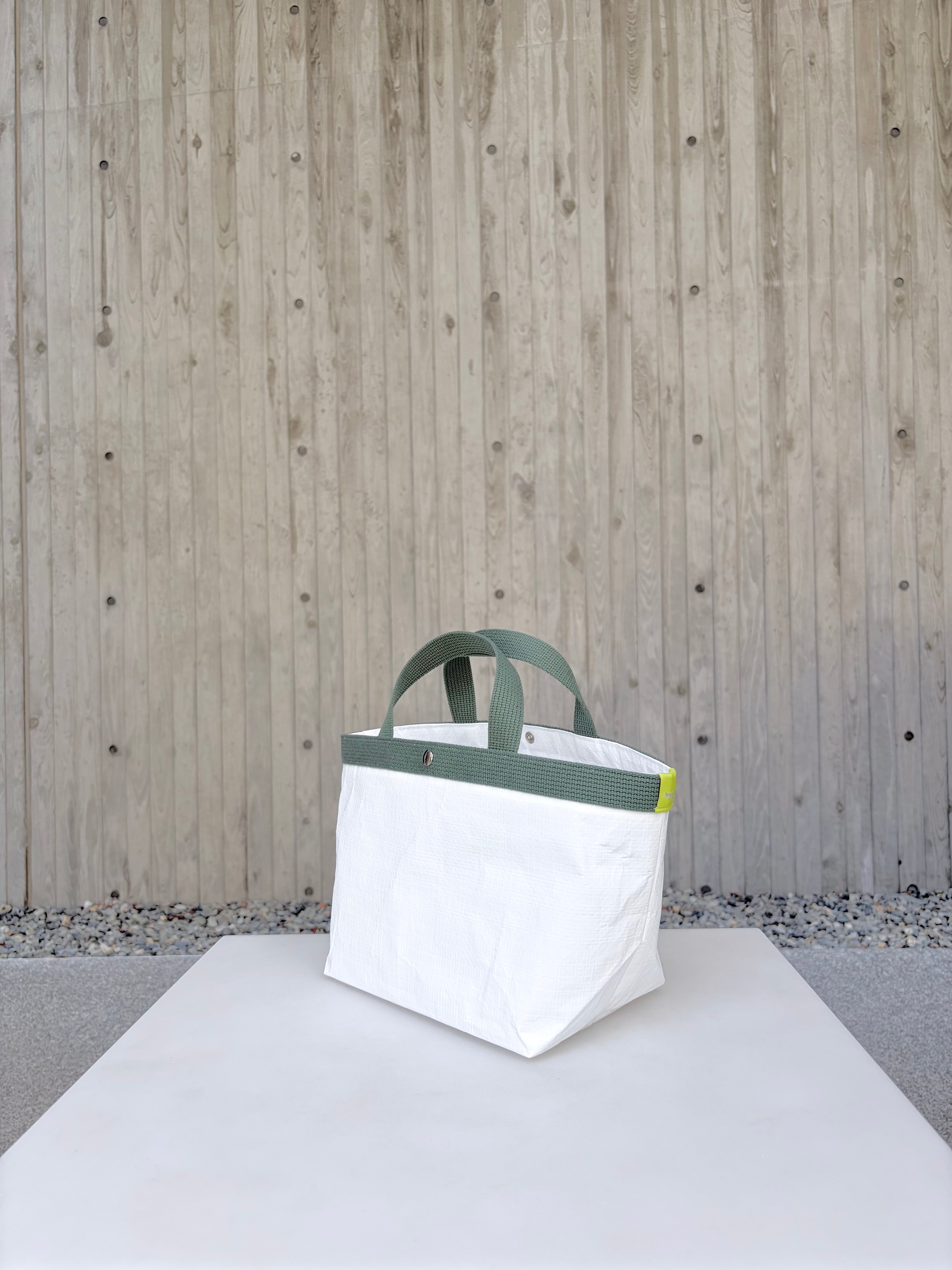 [WH] patera.M